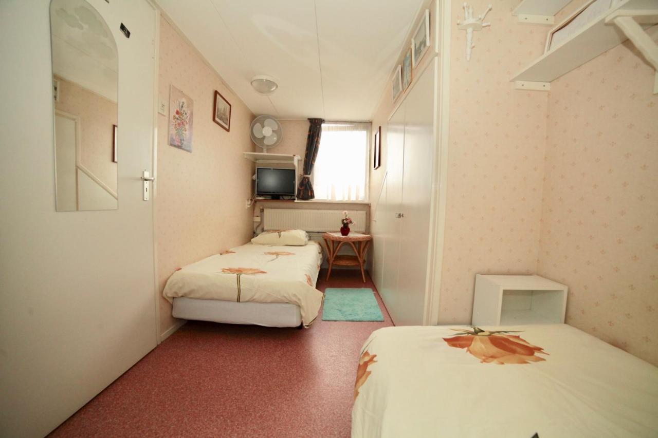 Kuipers Bed Bed & Breakfast Volendam Bagian luar foto