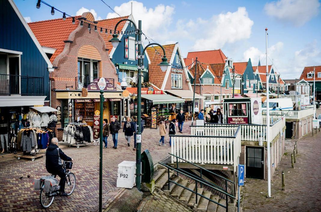 Kuipers Bed Bed & Breakfast Volendam Bagian luar foto